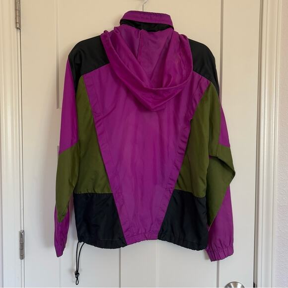 Vintage Nike Women's Electric Purple Green Black Windbreaker Pullover size Small - Picture 5 of 6